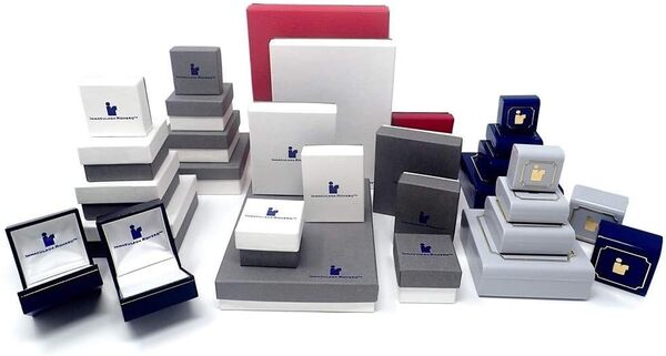 Gourmette 18k bébé d'or 1x1 sculpté 12cm lien alternatif. reasa close - personnalisable - ENREGISTREMENT inclus dans le prix