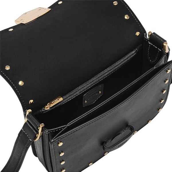 Explorez notre évaluation approfondie du sac Lennox en cuir de Fossil : examinez son élégance, sa durabilité et son style pour un accessoire intemporel.