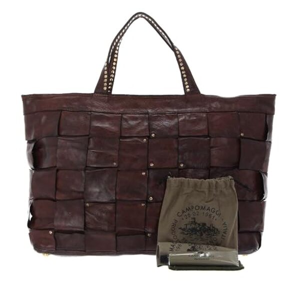 Découvrez notre analyse complète du sac shopper Campomaggi 40 cm : style, capacité et durabilité au rendez-vous pour un accessoire incontournable !