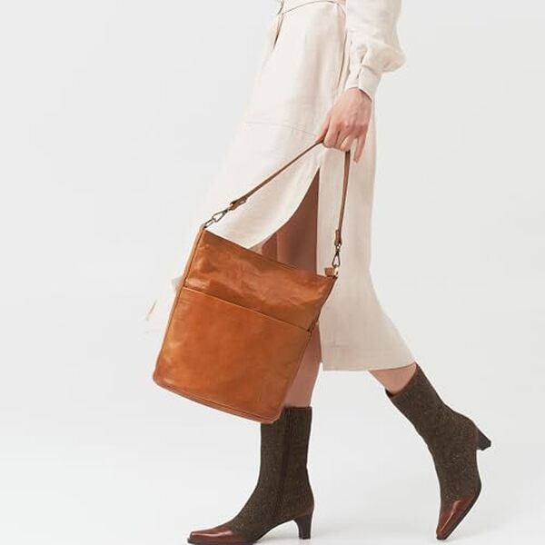 Découvrez notre test détaillé du sac bandoulière Sofia en cuir vintage de Berliner Bags : style, praticité et élégance réunis pour sublimer votre quotidien.