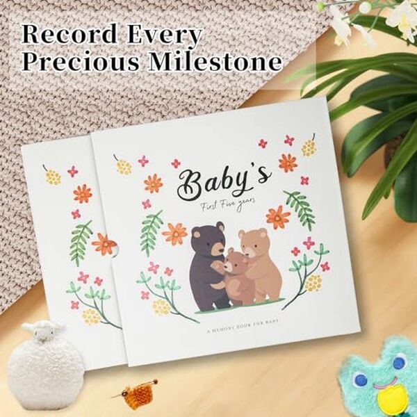 Découvrez notre avis détaillé sur l'album de bébé Jewssi avec ses 108 pages pour immortaliser les cinq premières années de votre enfant : un choix parfait pour créer de précieux souvenirs.